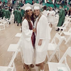 Meet your Posher, Tabitha